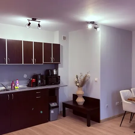 Florimont Heights Complex 아파트호텔 반스코