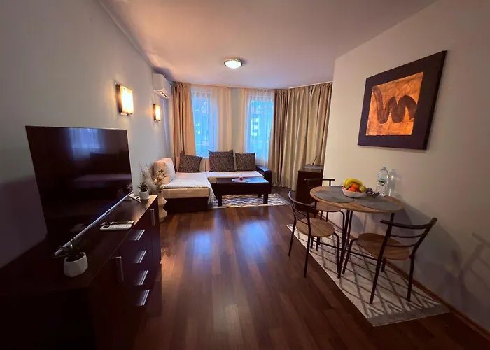 公寓式酒店 Florimont Heights Complex 班斯科