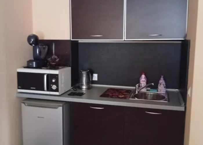 公寓式酒店 Florimont Heights Complex